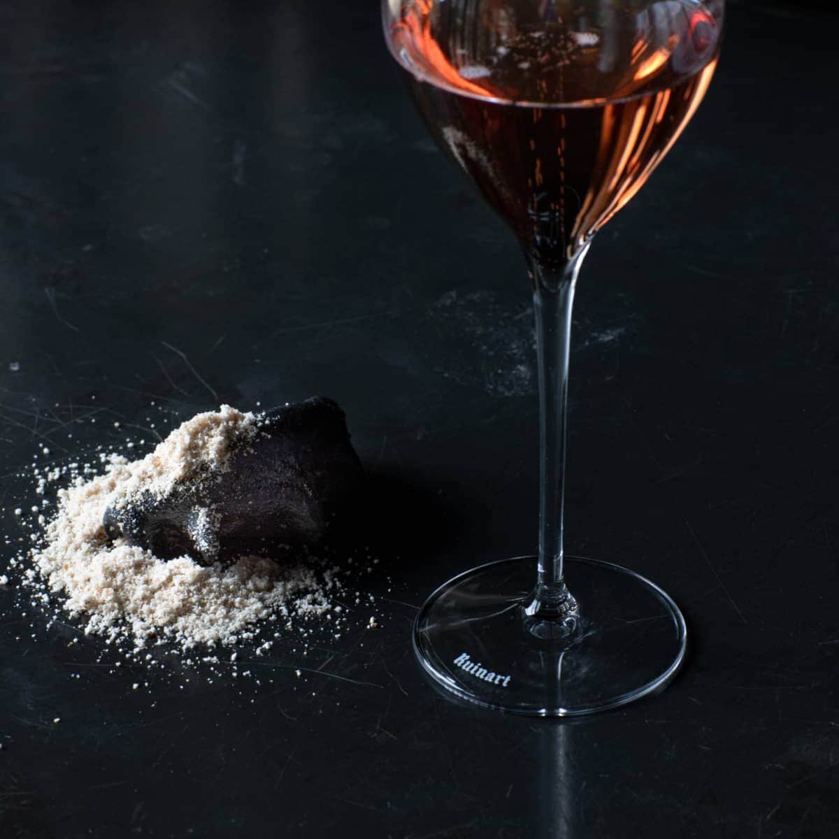 glasses & Ruinart Rosé