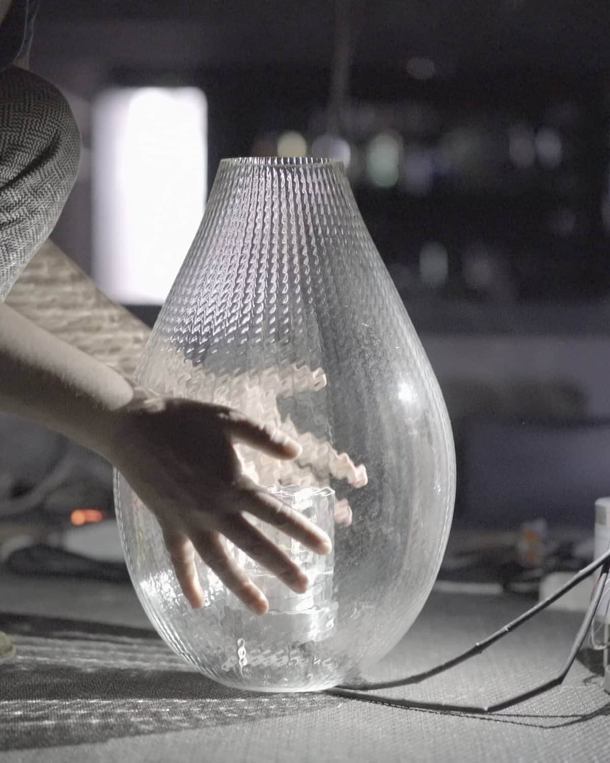 LIGHT & SOUND BUBBLES LIGHT & SOUND BUBBLES