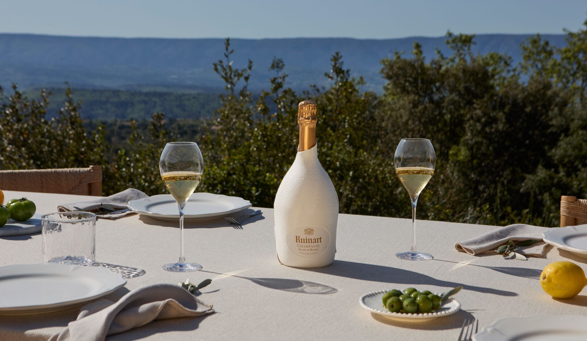 COMMENT SERVIR LE CHAMPAGNE ?